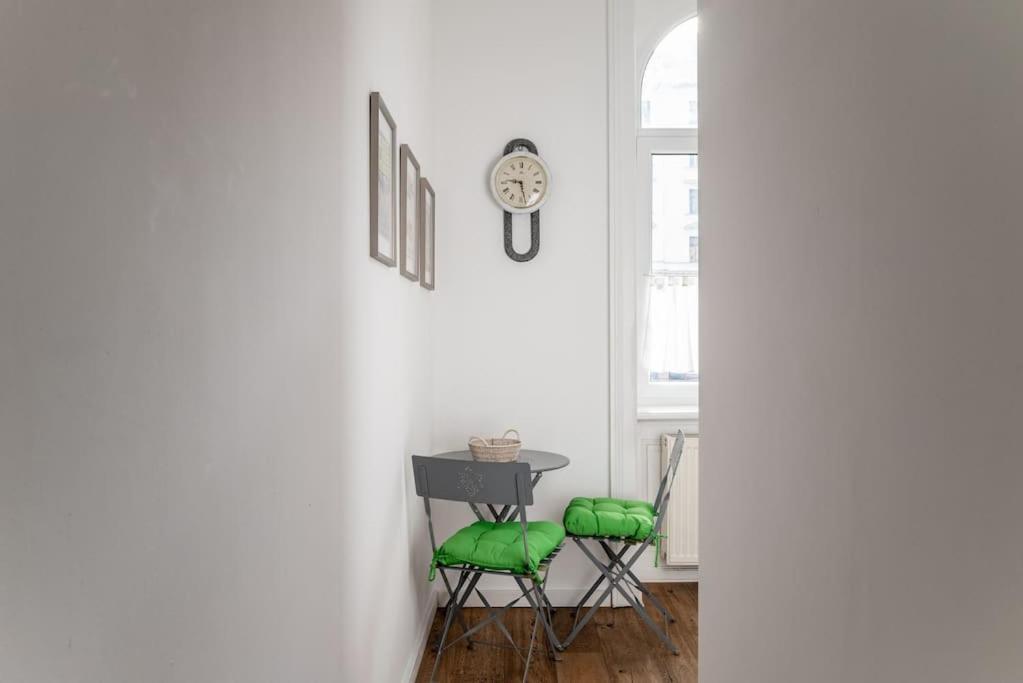 Apartamento Cool 1Br Near Metro & Center By Hm Viena Exterior foto